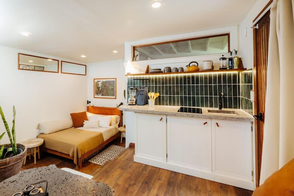 The Pohaku Studio At The Koi House Kailua-Kona Exteriör bild