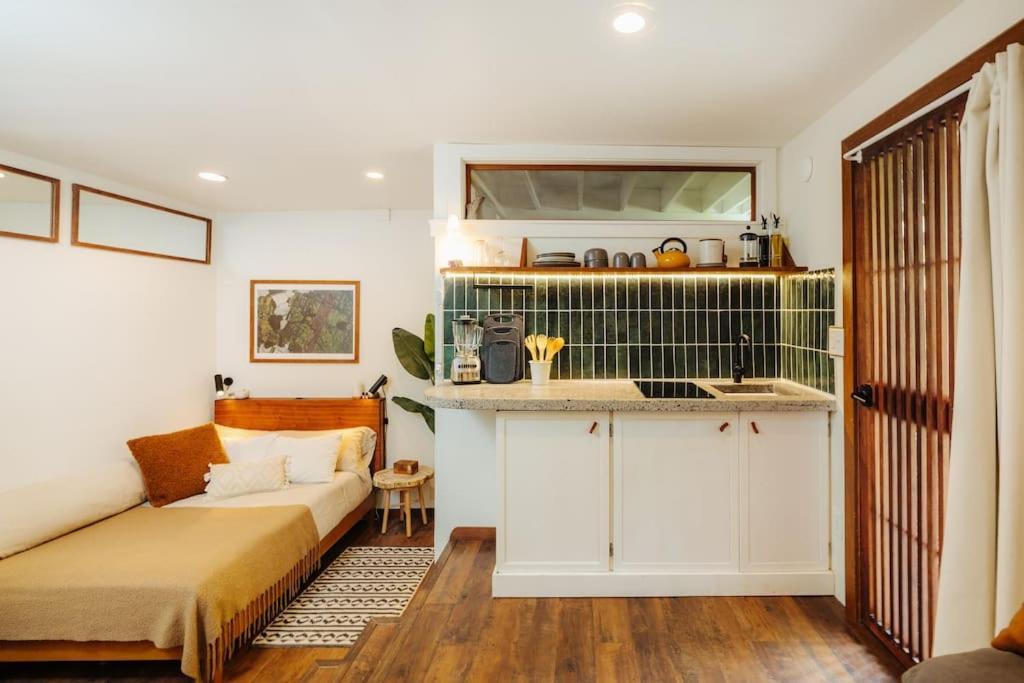 The Pohaku Studio At The Koi House Kailua-Kona Exteriör bild